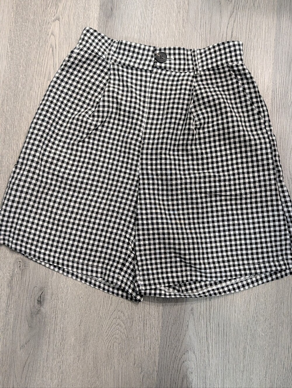 Black White Gingham Bermuda Shorts Medium Cottagecore Soft Goth Retro